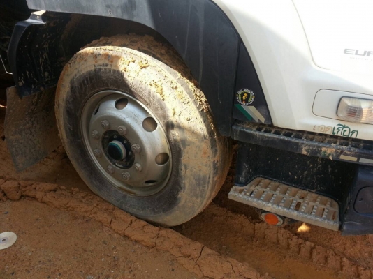 18ล้อดั้ม แม่-ลูก2คาน.. ปี*2556 FVZ34P8T-000977 อีซูซุ 300แรง ไมล์98000กม.รถสวย สภาพดีมาก...ยางสวย...