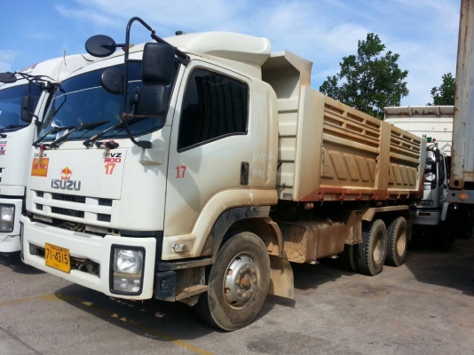 18ล้อดั้ม แม่-ลูก2คาน.. ปี*2556 FVZ34P8T-000977 อีซูซุ 300แรง ไมล์98000กม.รถสวย สภาพดีมาก...ยางสวย...