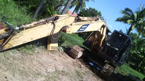 ขายKobelco  sk045    รถพร้อมใช้งานเลย