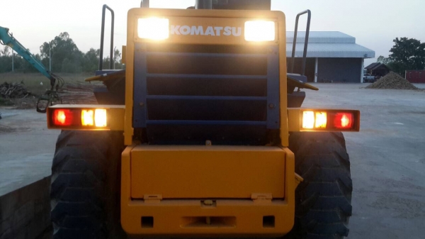 ขายรถตัก Komutsu WA 100-1 ขายรถตัก Komutsu WA 100-1