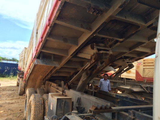 18ล้อแม่-ลูกดั้ม 270แรง FN62M25C ปี*2556 ไมล์1 แสนกว่าๆ รถสภาพสวย... 18ล้อแม่-ลูกดั้ม 270แรง FN62M25C ปี*2556 ไมล์1 แสนกว่าๆ รถสภาพสวย...