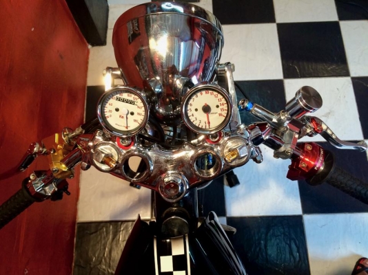 T&T BIKE RAMA 2 ขายรถโชว์เพียง 78900฿YAMAHA SR400 ปี2002อินวอย+สรรพสามิต สภาพนางฟ้า บรรยายไม่หมดคับแต่งเทพ T&T BIKE RAMA 2 ขายรถโชว์เพียง 78900฿YAMAHA SR400 ปี2002อินวอย+สรรพสามิต สภาพนางฟ้า บรรยายไม่หมดคับแต่งเทพ