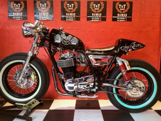 T&T BIKE RAMA 2 ขายรถโชว์เพียง 78900฿YAMAHA SR400 ปี2002อินวอย+สรรพสามิต สภาพนางฟ้า บรรยายไม่หมดคับแต่งเทพ T&T BIKE RAMA 2 ขายรถโชว์เพียง 78900฿YAMAHA SR400 ปี2002อินวอย+สรรพสามิต สภาพนางฟ้า บรรยายไม่หมดคับแต่งเทพ