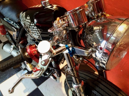 T&T BIKE RAMA 2 ขายรถโชว์เพียง 78900฿YAMAHA SR400 ปี2002อินวอย+สรรพสามิต สภาพนางฟ้า บรรยายไม่หมดคับแต่งเทพ T&T BIKE RAMA 2 ขายรถโชว์เพียง 78900฿YAMAHA SR400 ปี2002อินวอย+สรรพสามิต สภาพนางฟ้า บรรยายไม่หมดคับแต่งเทพ