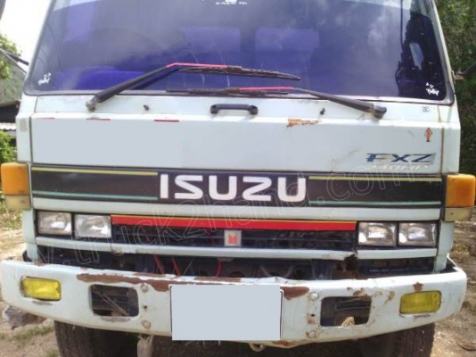 รถบรรทุก 10 ล้อ ISUZU