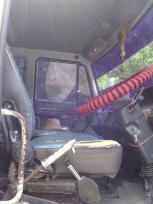 รถบรรทุก 10 ล้อ ISUZU