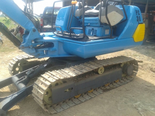 ขายแบคโคKOMATSU  PC30-7 พร้อมใช้