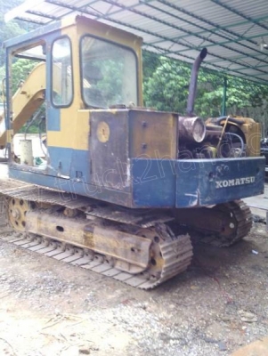 รถแบคโฮ KOMATSU 60-3 รถแบคโฮ KOMATSU 60-3