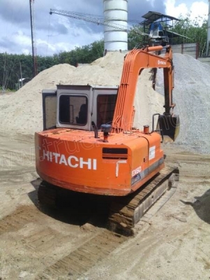 รถแบคโฮ HITACHI EX60 บอดี้สวย ช่วงล่างเต็ม รถแบคโฮ HITACHI EX60 บอดี้สวย ช่วงล่างเต็ม