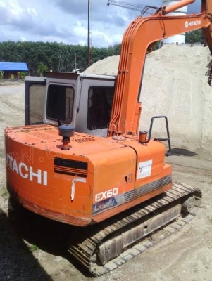 รถแบคโฮ HITACHI EX60 บอดี้สวย ช่วงล่างเต็ม รถแบคโฮ HITACHI EX60 บอดี้สวย ช่วงล่างเต็ม