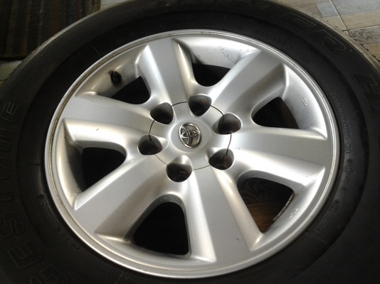 ล้อพร้อมยาง วีโก้ ขอบ17