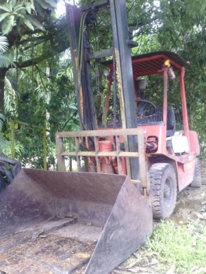 รถโฟล์คลิฟ TCM ยก 4 เมตร