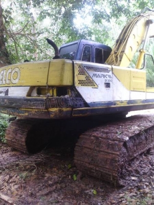 รถแบคโฮ KOBELCO 200