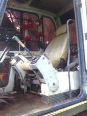 รถแบคโฮ KOBELCO 200