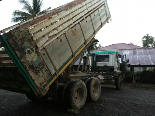 รถบรรทุก MITSUBISHI 10  ล้อใหญ่ 2 เพลา ราคา 620,000 บ.