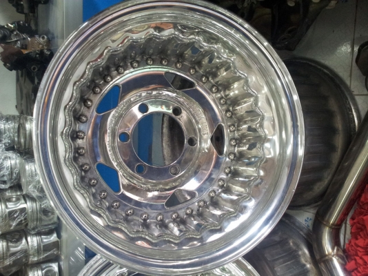 ขายล้อ CENTER LINE MADE IN U.S.A. กว้างๆ มีทังคู่ทังเป็นชุด