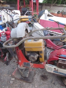 เครื่องตบดิน ก็เข้ามาแล้วนะครับ รุ่นแบบตบกระโดด หรือจิงโจ้ KAWAGUSHI KIR: 80 รีบหน่อยนะครับ เครื่องตบดิน ก็เข้ามาแล้วนะครับ รุ่นแบบตบกระโดด หรือจิงโจ้ KAWAGUSHI KIR: 80 รีบหน่อยนะครับ