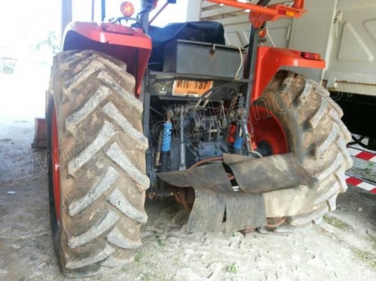 รถไถ KUBOTA M105S 2,000 กว่าชั่วโมง รถไถ KUBOTA M105S 2,000 กว่าชั่วโมง
