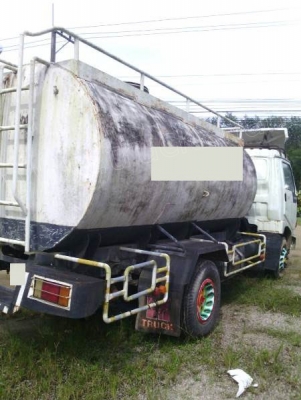 รถบรรทุกน้ำ 6 ล้อ HINO FB2W 120 HP รถบรรทุกน้ำ 6 ล้อ HINO FB2W 120 HP