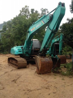 รถแบคโฮ KOBALCO MARK 5-200