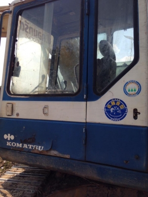 ขายแม็กโคร PC120-5โคมัสสุ สภาพดี พร้อมใช้งาน