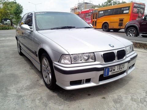 BMW 318I ปี 96 เกียร์ธรรมดา งามๆ เครื่องดี ไม่มีติดแก๊ส