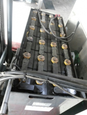 ขายครับ Nichiyu FBRAM15-75-400 ไฟฟ้า 1.5ตัน เสา 4เมตร สนใจติดต่อ 098-246-3778 น๊อค ขายครับ Nichiyu FBRAM15-75-400 ไฟฟ้า 1.5ตัน เสา 4เมตร สนใจติดต่อ 098-246-3778 น๊อค