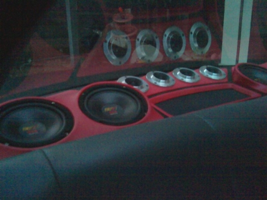 ขายครับ..MIZSUBISHIปี1996เครื่องหัวฉีด1300CC.(ราคานี้พร้อมติดแก๊สให้ฟรีครับ)เกียร์M/Tสีทำมาใหม่ทั้งคันเต็ม100\%เครื่องช่วงล่างสมบูรณ์มากแอร์หนาวเครื่องเสียงเต็มลงแฮดเดอร์เดินท่อใหม่ทั้งลำเสียงปรี๊ดปร๊าดดดภายในเบาะหนังหุ้มใหม่กุญแจรีโมทล้อแม็กRACING BY JAPA