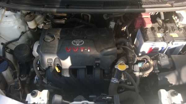 vios 2011 1.5E เกียร์ธรรมดา เดิม ไม่แก๊ส สภาพดี   70000ถ้วน