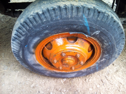 แต๋น คาสสิค เครื่องยนต์ อีสุ ราคาเล้าใจลดสุดๆไปครับ 58000บาท