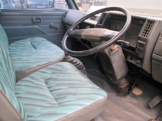 ขาย Isuzu NKR 4ล้อบรรทุก 100แรงไม่ติดเวลา ปี95.