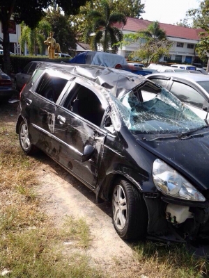 ฮอนด้าเเจ๊ชปี05โอนลอยบุคลเเยกขายอะไหลทุกชิ้น