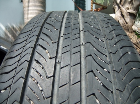 ขายยางเปอร์เซ็นต์ MICHENLIN ENERGY MXV8   225-50-17