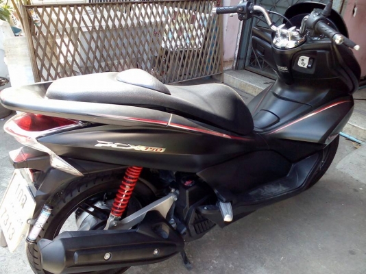ขาย HONDA PCX 150 i ปี 56 สีดำด้าน สภาพดี รถวิ่งหมื่นกว่าๆ เล่มพร้อมโอน ขาย HONDA PCX 150 i ปี 56 สีดำด้าน สภาพดี รถวิ่งหมื่นกว่าๆ เล่มพร้อมโอน