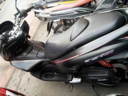 ขาย HONDA PCX 150 i ปี 56 สีดำด้าน สภาพดี รถวิ่งหมื่นกว่าๆ เล่มพร้อมโอน ขาย HONDA PCX 150 i ปี 56 สีดำด้าน สภาพดี รถวิ่งหมื่นกว่าๆ เล่มพร้อมโอน