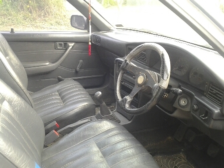 ขายรถยนต์ ปี91 โตโยต้า โคโรน่า รุ่นหน้ายิ้ม เครื่อง1600cc.คาบิว เกียร์ธรรมดา พวงมาลัยเพาเวอร์ แอร์เย็น ล้อแม็ก เครื่องดี ช่วงล่างดี ขายถูกๆตามสภาพ(ไม่ใช่แท็กซี่100\%)