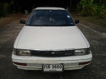 ขายรถยนต์ ปี91 โตโยต้า โคโรน่า รุ่นหน้ายิ้ม เครื่อง1600cc.คาบิว เกียร์ธรรมดา พวงมาลัยเพาเวอร์ แอร์เย็น ล้อแม็ก เครื่องดี ช่วงล่างดี ขายถูกๆตามสภาพ(ไม่ใช่แท็กซี่100\%)