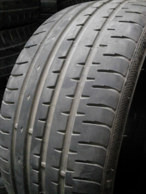225/35R20 acceiera PHI ปี2012 มี 2 เส้น TEL.081-427-3941