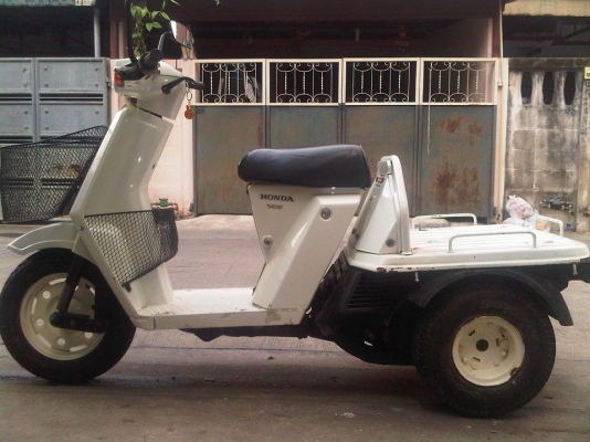 ป็อป สามล้อ gyro up