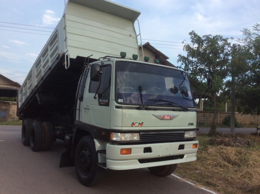 HINO FM3M ดั๊ม2เพลา เครื่อง240แรง เครื่องดี ครัทซีสวย หัวเดิมๆ  1,090,000 บาท (ติดต่อ ศุภากร 081-4252943)