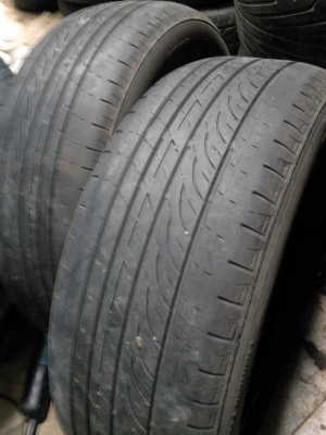 215/55R17  BRIDGESTONE TURANZA  GR-90  มี 2 เส้น  โทร.081-427-3941