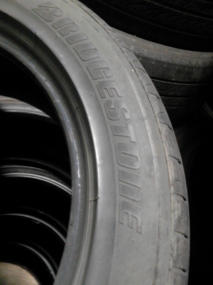 215/55R17  BRIDGESTONE TURANZA  GR-90  มี 2 เส้น  โทร.081-427-3941