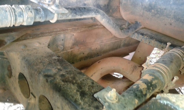 รถอีซูซุ  6  ล้อดั้ม  FTR  200 แรงม้า. ปี 50  สนใจติดต่อ  081 - 6079515