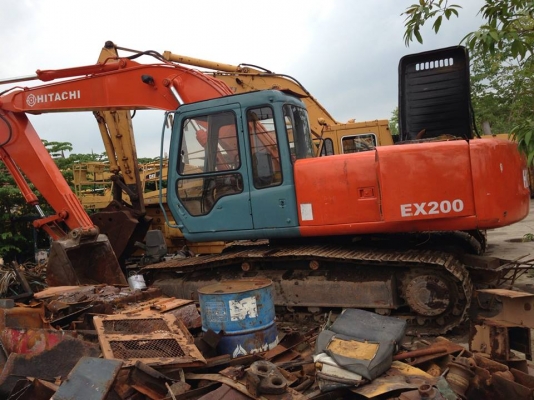 HITACHI EX200-2