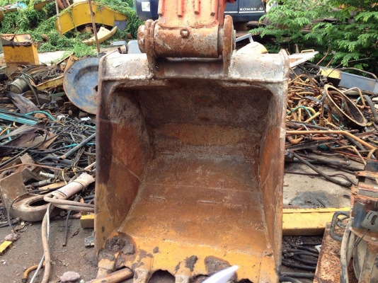 HITACHI EX200-2