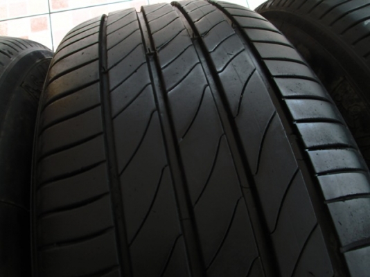 ยาง MICHELIN PRIMACY 3ST 215-60-16 ปี13 งามๆ (1ชุด)