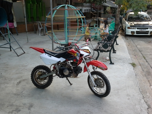 ขายมอเตอร์ไซค์วิบาคเล็ก 125 ลดเหลือ8500