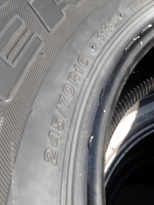 245/70R16 BRIDGE STONE DUELER H/T 840 มีชุด 4 เส้น  โทร.081-427-3941