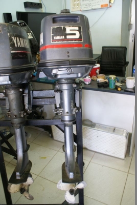 เครื่องเรือ ยามาฮ่า 5แรงม้า 2จังหวะ หางสั้น17นิ้ว มีถังน้ำมันในตัว