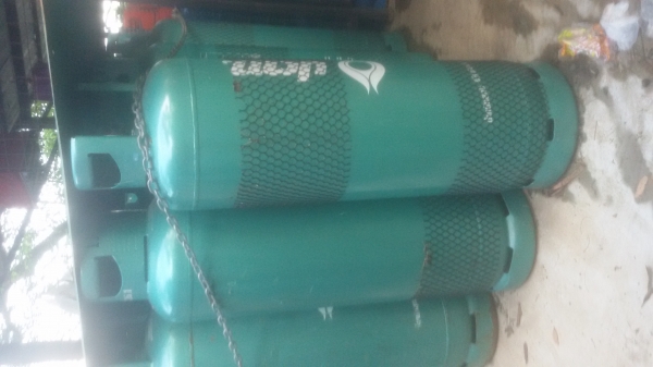 ขายถังแก็ส ยี่ห้อ ปตท 48 kg ราคาถูก สภาพดีมาก